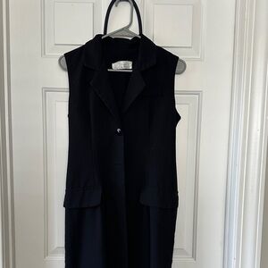 Black Sleeveless Blazer Vest